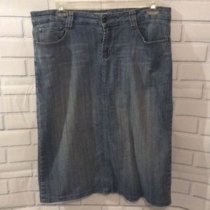 Cato long denim skirt pocket detail